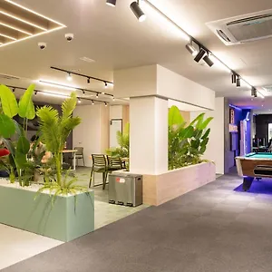 https://futurotel-malagueta.es-andalucia.com